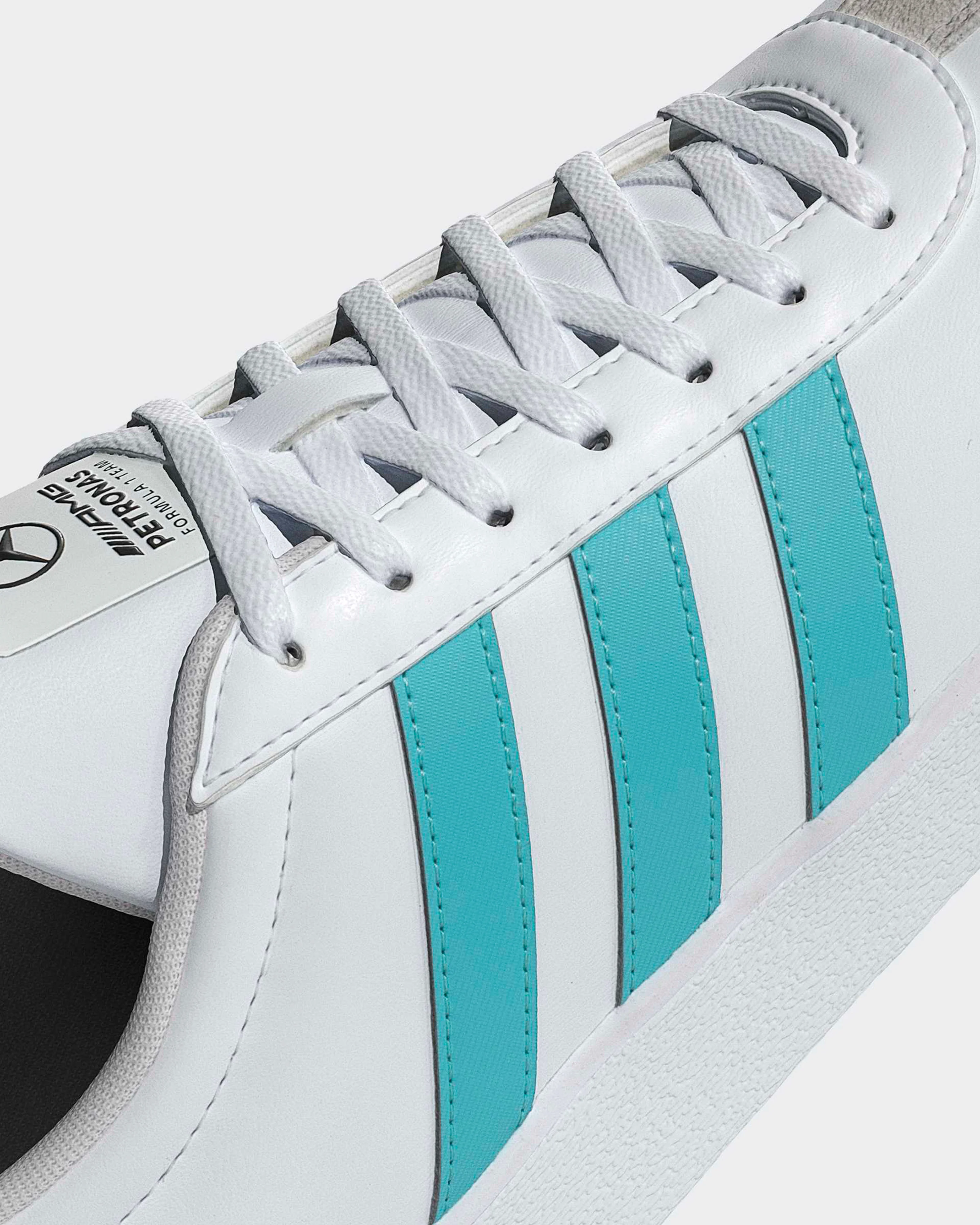 VL Court Shoes White - Image 8