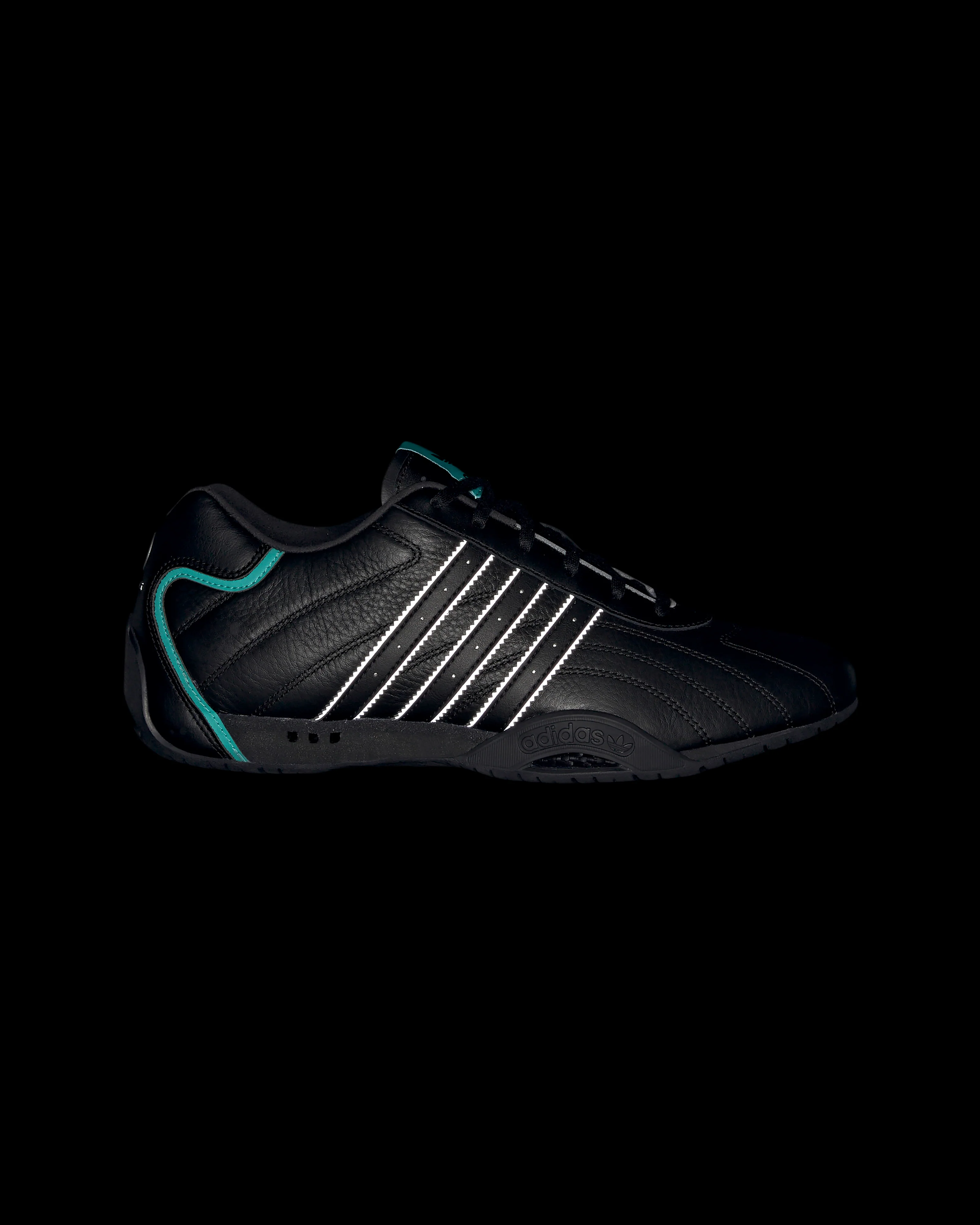 Adi Racer Lo Shoes Black - Image 3