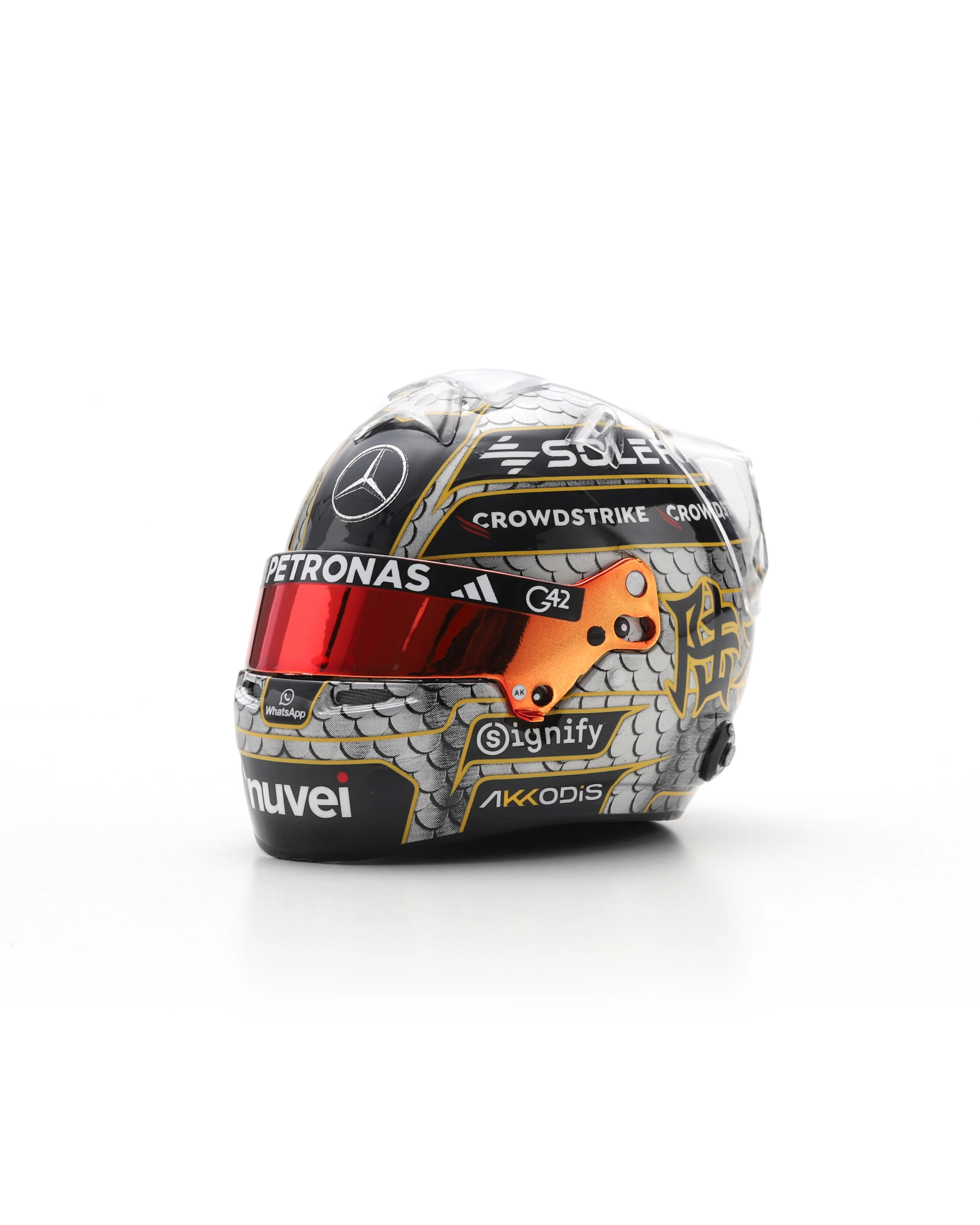 George Russell Chinese GP 2025 Sparks Helmet 1:5 - Image 4