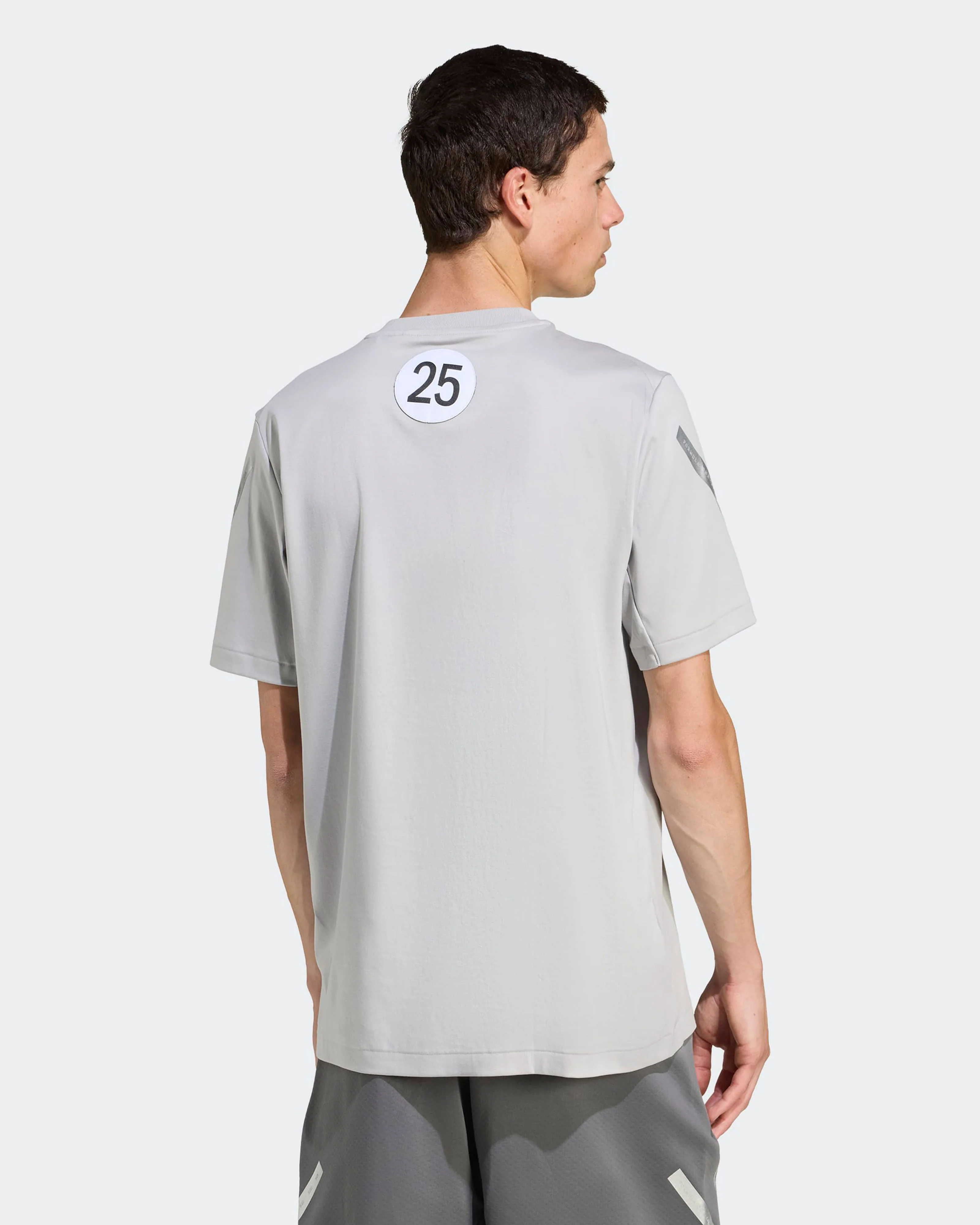 Mens Silver Arrows T-shirt Grey - Image 2