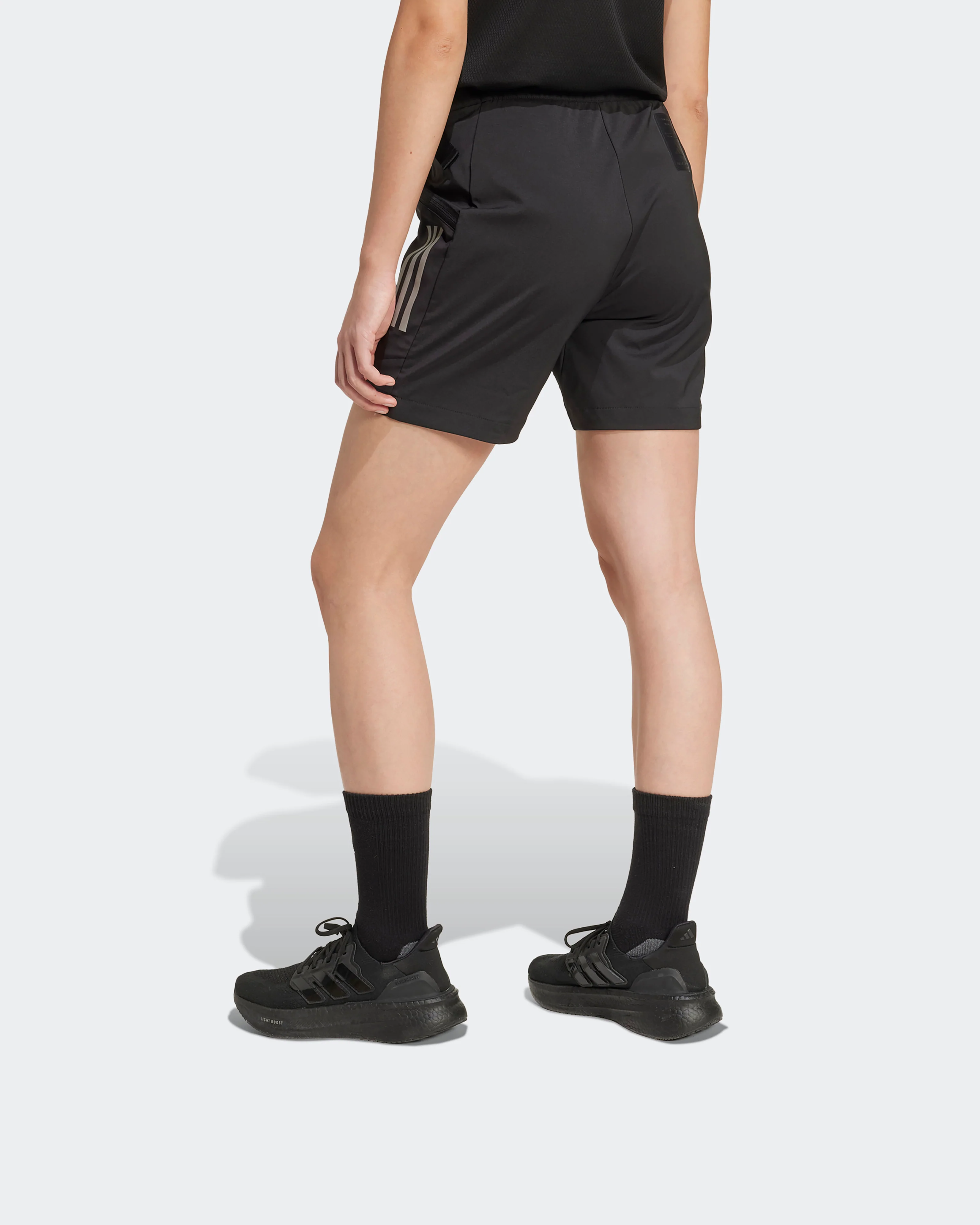 Womens 2025 Mechanics Shorts Black - Image 2